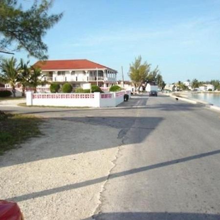 Buttonwood Reserve By Eleuthera Vacation Rentals โกเวอร์เนอร์สฮาร์เบอร์ ภายนอก รูปภาพ